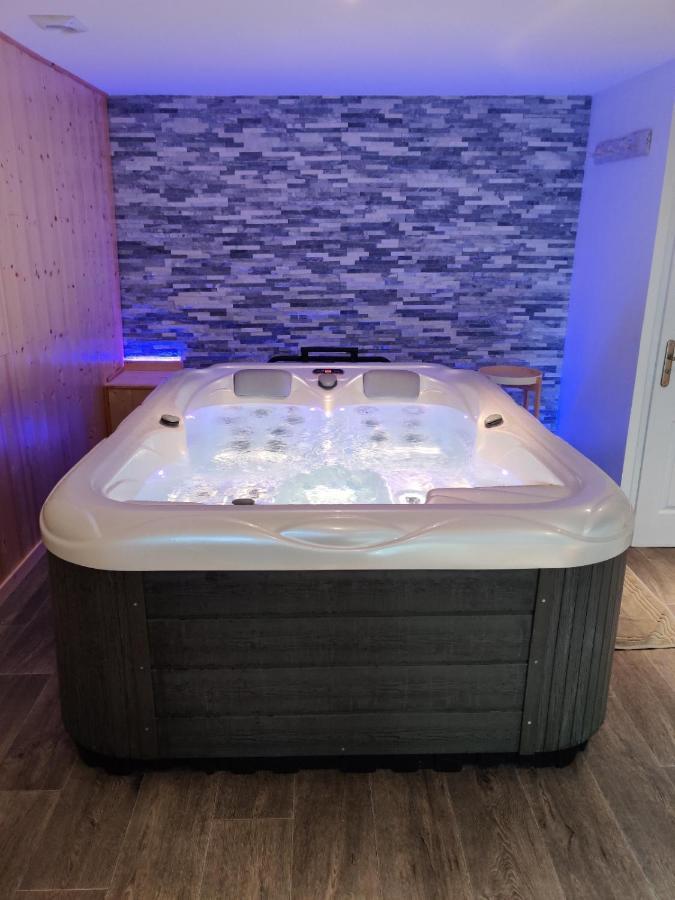 Suite Eden Avec Jacuzzi Prive Chaumont  Eksteriør bilde