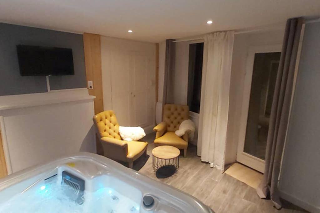 Suite Eden Avec Jacuzzi Prive Chaumont  Eksteriør bilde